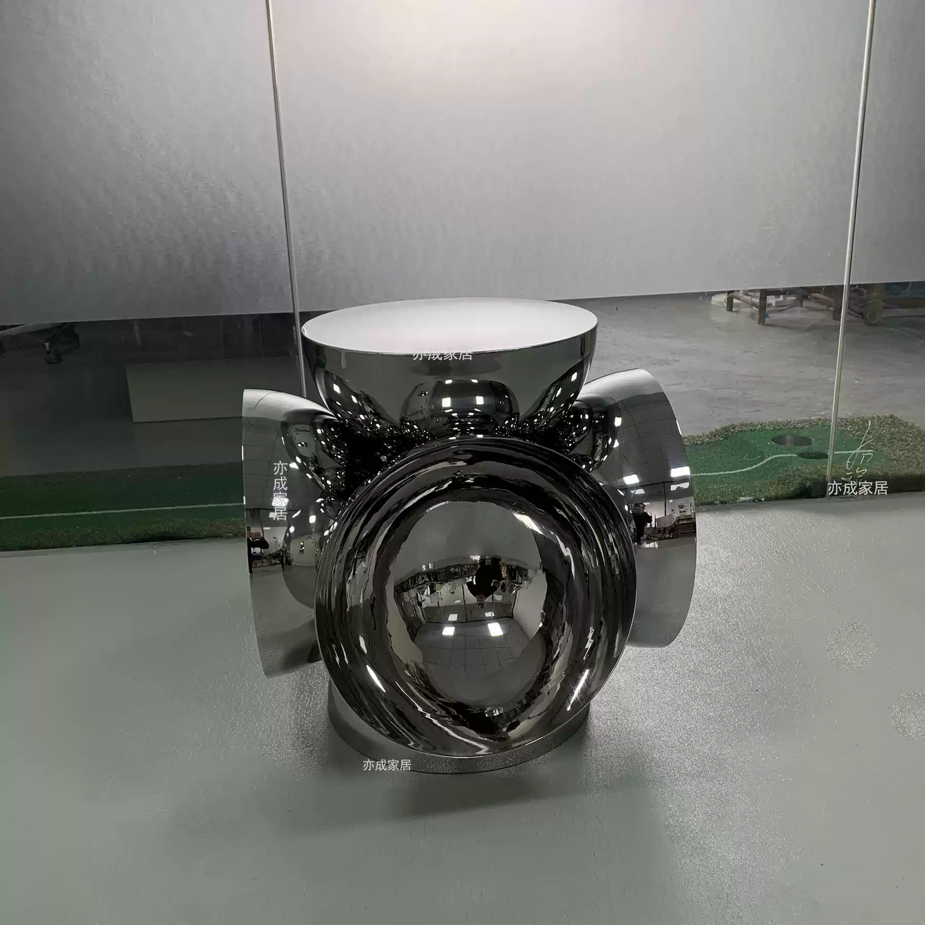 Modern 304 Stainless Steel Mirror Surface Sunlight Wheel Tea Table with Minimalist Art Design for Living Room and Sofa Corner - Image 3