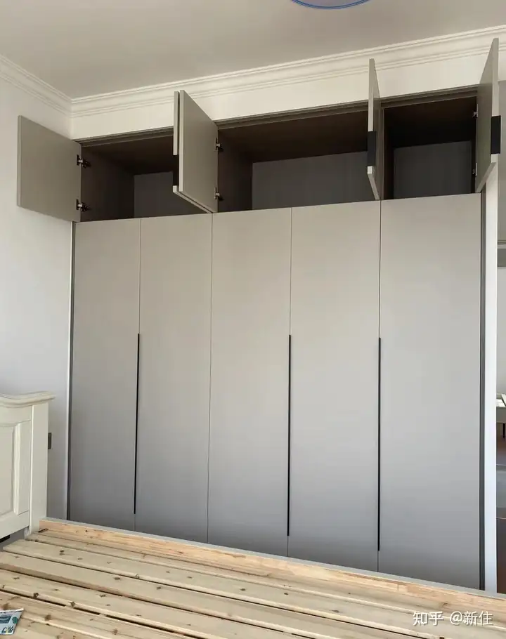 Comparison of cabinet door styles