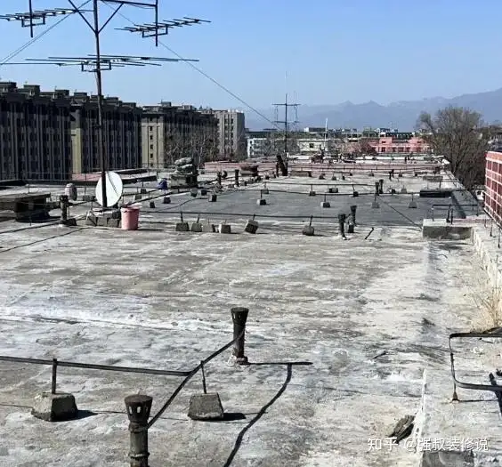 Materials and preparation for cement protection layer