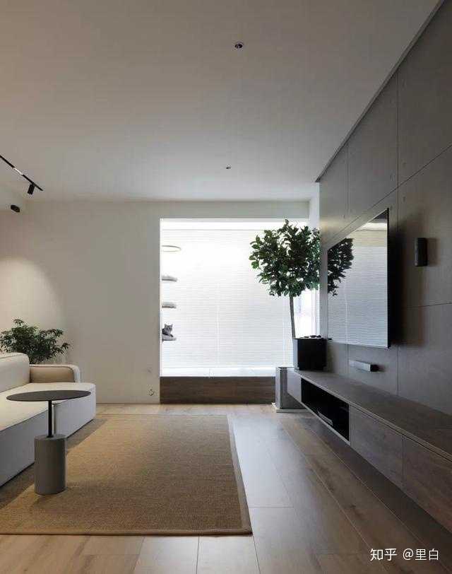 Minimalist storage solution