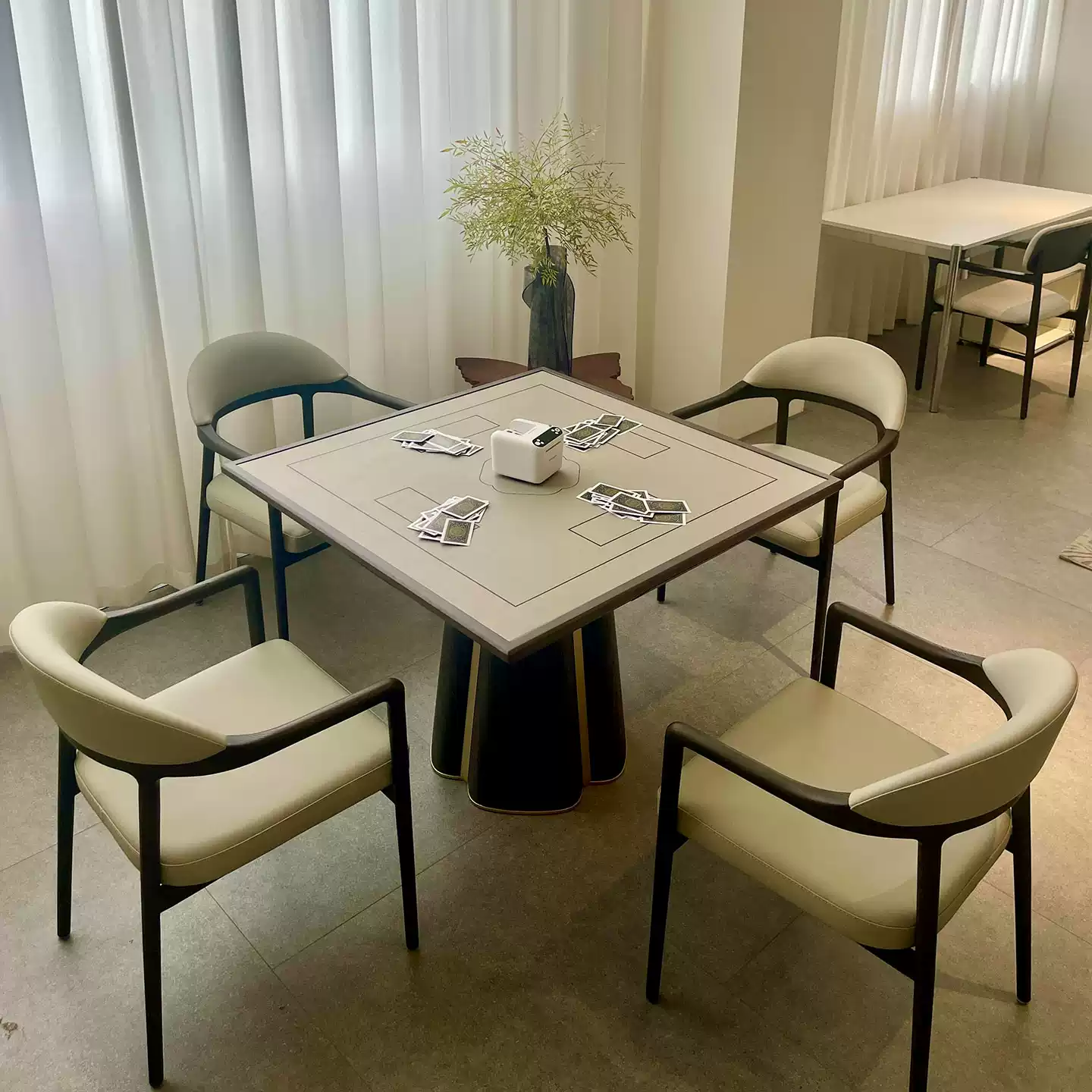 2025 New Chinese Style Solid Wood Mahjong Table with Egg-Shaped Design - Classic Hu Tao Wood Living Room Leisure Game Table for Card and Mahjong Playing - Image 4